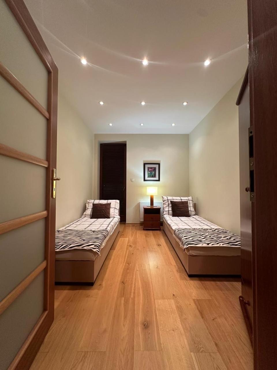 Apartament Josefina 波兰尼卡-兹德鲁伊 外观 照片
